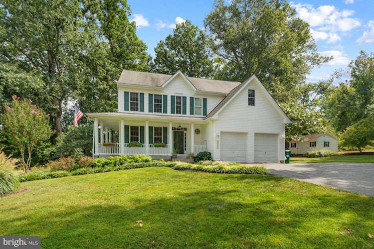 6921 Hollenberry Ln Sykesville, MD 21784