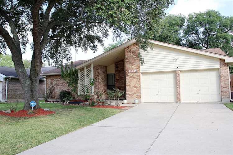 11419 Olivewood Dr Houston, TX 77089