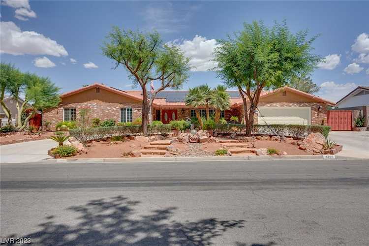 4206 Ridgecrest Dr Las Vegas, NV 89121
