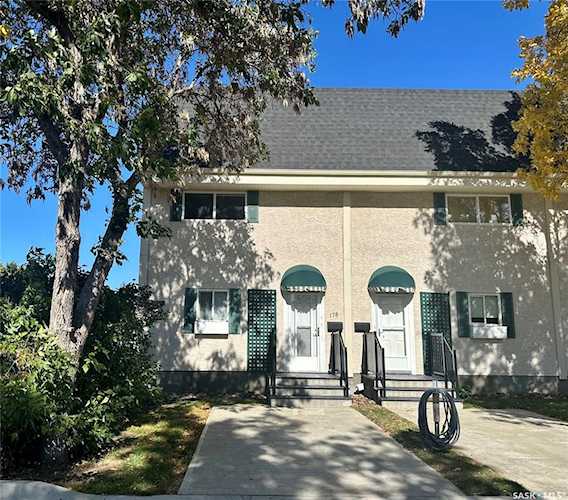 178 Killarney Way Regina, SK S4S 6X8
