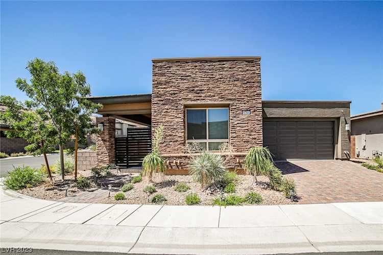 6791 Steel Mist St Las Vegas, NV 89148