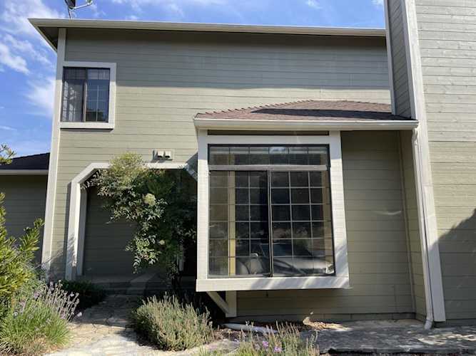 702 Hillside Dr Solvang, CA 93463