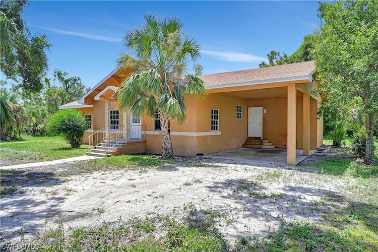 1164 Luray Ave Fort Myers, FL 33916