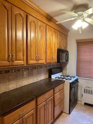 166-62 17th Rd #3-145 Whitestone, NY 11357