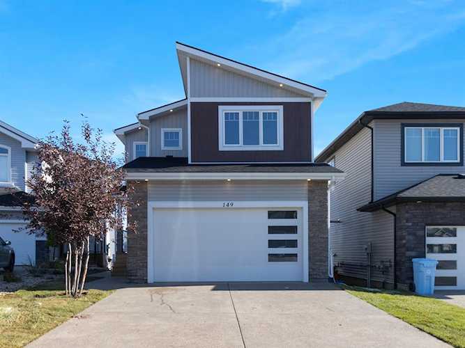 149 Shalestone Place Fort McMurray, AB T9K 0