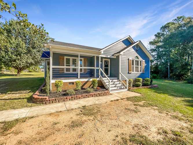 208 Deep Creek Drive Clayton, NC 27520