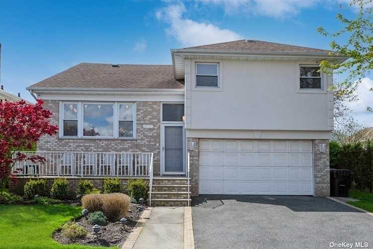 110 W Beech St Long Beach, NY 11561