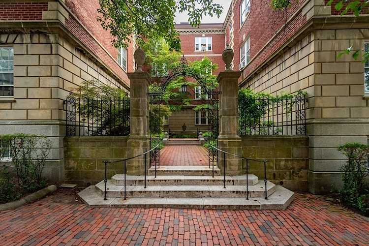 6 Washington Ave #14 Cambridge, MA 02140 | MLS 73153235 Photo 1