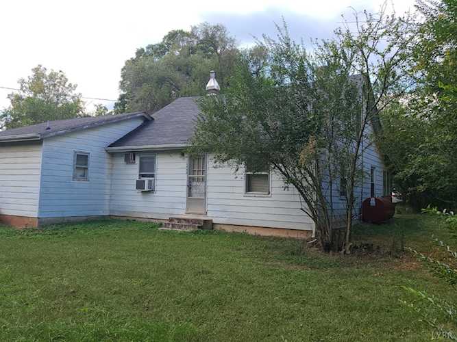 1589 Whipping Creek Rd Gladys, VA 24554