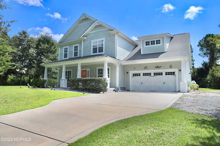 903 Oyster Catcher Dr Hampstead, NC 28443