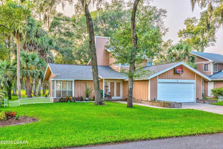 9 Lazy 8 Drive Port Orange, FL 32128