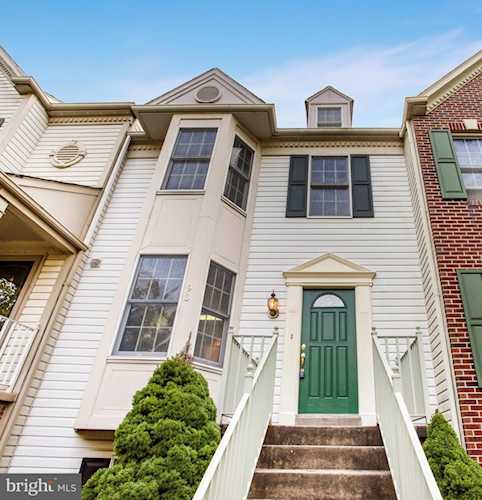 93 Steeple Ct Germantown, MD 20874 | MLS MDMC2108826 Photo 1