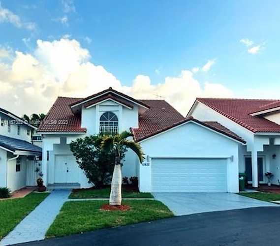 10822 SW 89th Ter Miami, FL 33176