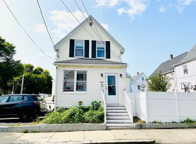 4 Heath Street Everett, MA 02149 | MLS 73164509 Photo 1