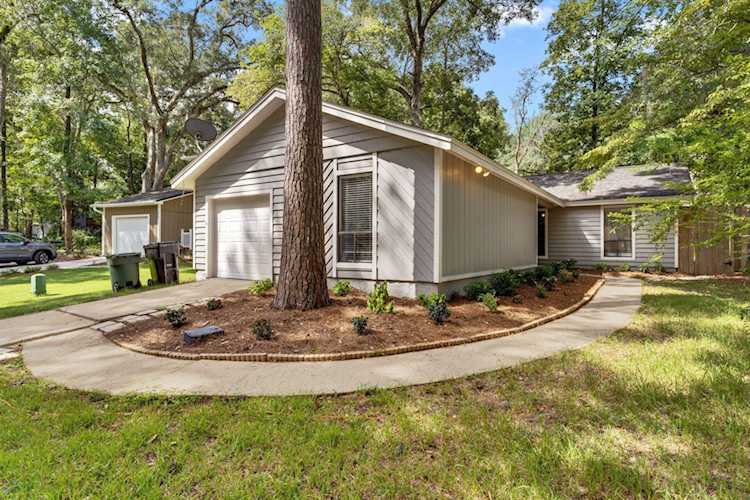 2959 Bay Shore Dr Tallahassee, FL 32309 in Killearn Estates Photo 1