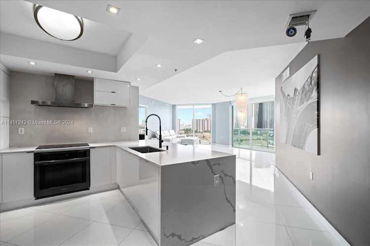 200 Sunny Isle Bl #2-1202 Sunny Isles Beach, FL 33160