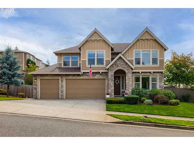 2966 Winkel WAY West Linn, OR 97068