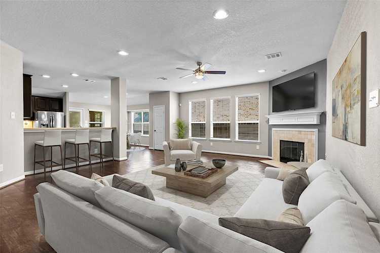 103 Forest Heights Way Montgomery, TX 77316