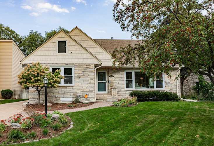 2853 Glenhurst Avenue Saint Louis Park, MN 55416