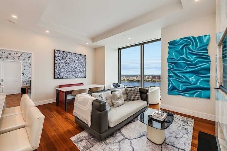 1 Dalton #3402 Boston, MA 02199