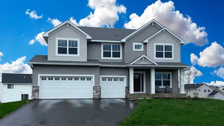 18324 Gibbon Court Lakeville, MN 55044