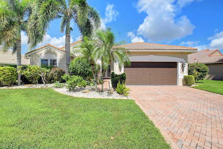 7757 Rinehart Drive Boynton Beach, FL 33437