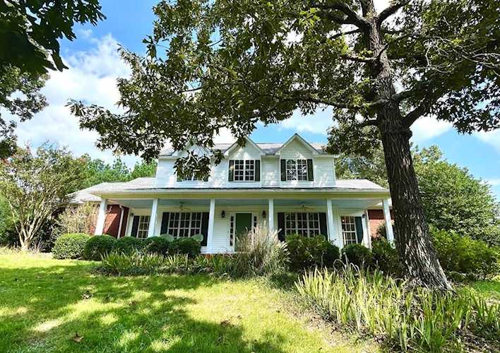 200 Glenn Cove Oxford, MS 38655