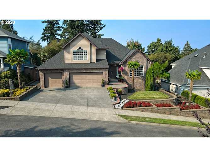 15519 SE Evergreen DR Portland, OR 97236