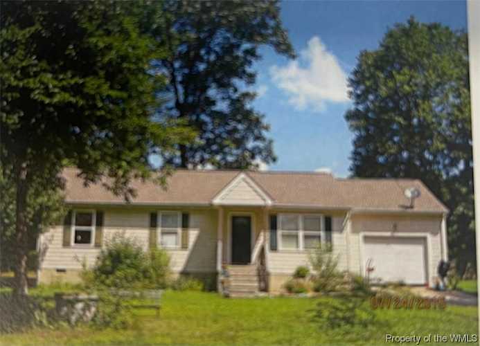 6146 Ark Rd Ark, VA 23061