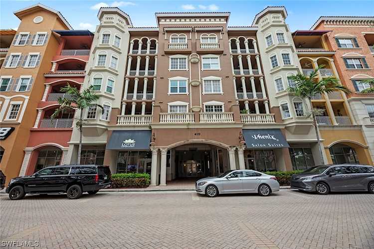 410 Bayfront Place #2308 Naples, FL 34102