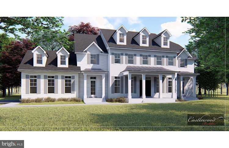 9221 Hollyoak Dr Bethesda, MD 20817