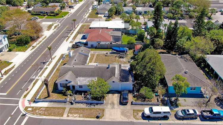 400 73rd Ave St. Pete Beach, FL 33706