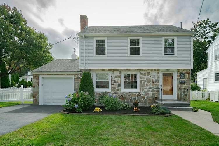 67 Hollywood Rd Boston, MA 02132