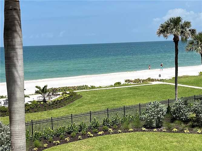 2901 N Gulf Shore Blvd #203 S Naples, FL 34103