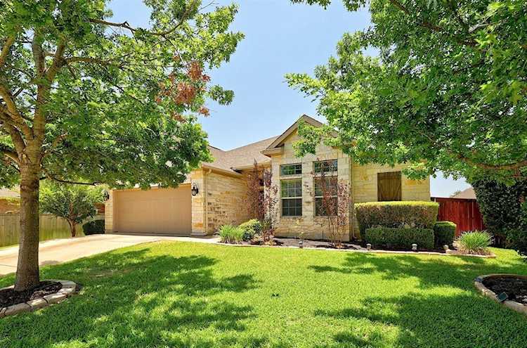 1910 Colony Glen LN Georgetown, TX 78626