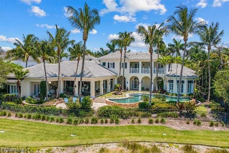 1437 Nighthawk Point Naples, FL 34105