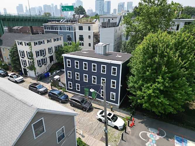 24-26 Ferrin St Boston, MA 02129