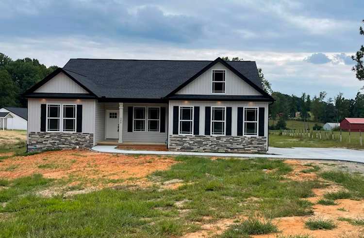 245 Bradley Dill Rd Campobello, SC 29322 | MLS 304360 Photo 1
