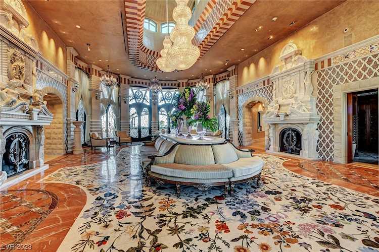 9103 Alta Dr #203 Las Vegas, NV 89145