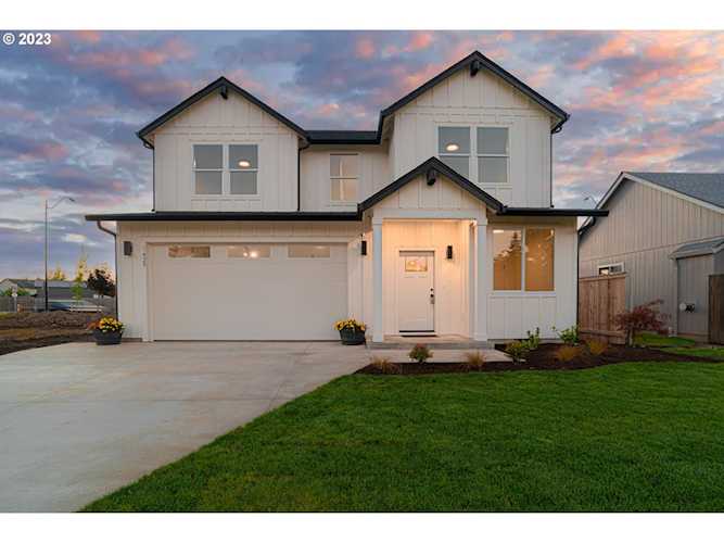 1420 SE 1st AVE Battle Ground, WA 98604