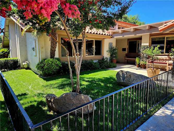 620 Via Zapata Riverside, CA 92507 | MLS OC23156761 Photo 1