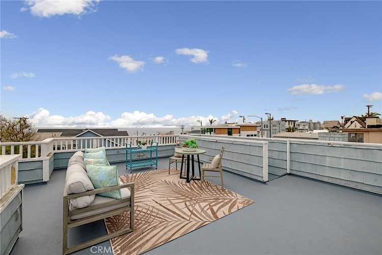 314 Longfellow Avenue Hermosa Beach, CA 90254