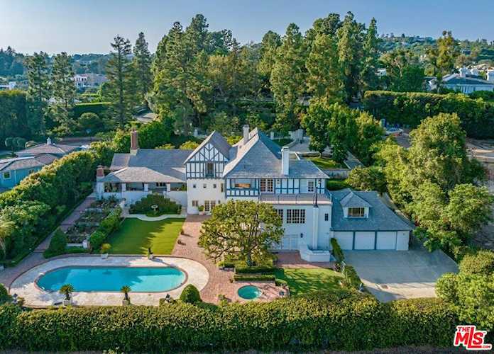 543 Perugia Way Los Angeles, CA 90077
