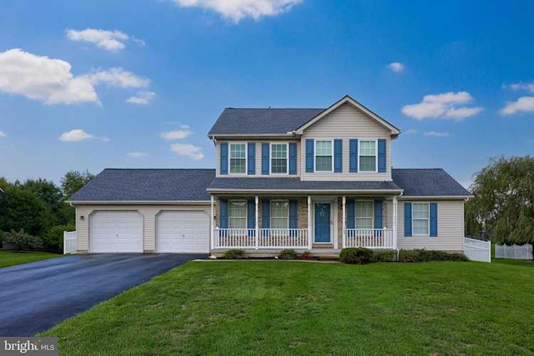 125 S Allwood Dr in Hanover,PA Photo 1
