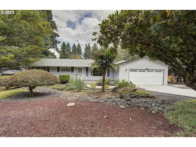 11917 NW 13th AVE Vancouver, WA 98685