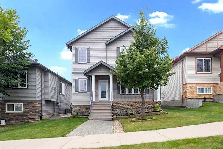 236 Sparrow Hawk Dr Fort McMurray, AB T9K 0