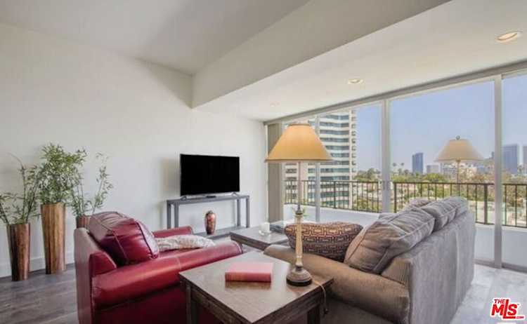 10501 Wilshire Blvd #911 Los Angeles, CA 90024