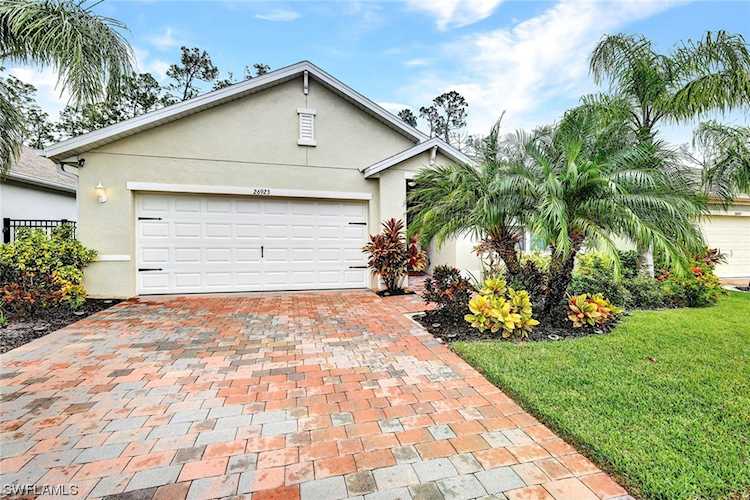 26923 Wildwood Pines Ln Bonita Springs, FL 34135 | MLS 223071298 Photo 1