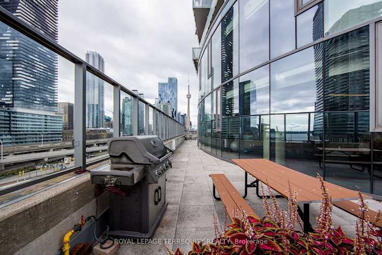 1 Market St 419 Toronto, ON M5E 0A2 MLS C7202412