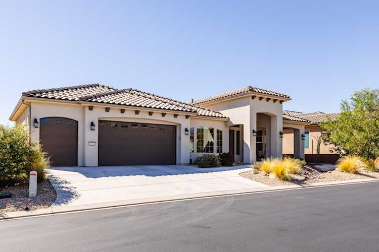 1617 W Grapevine DR St George, UT 84790